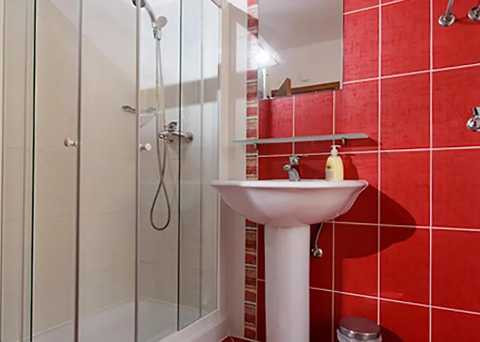 1 Bedroom In *