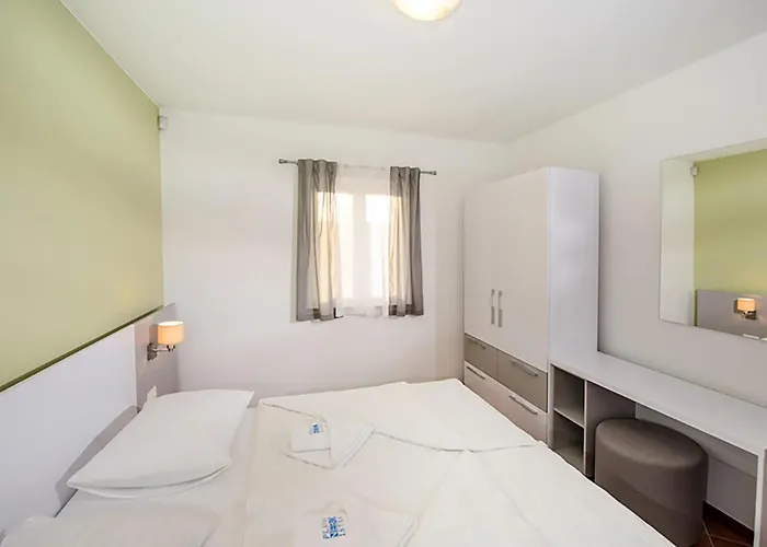 1 Bedroom In * Medulin